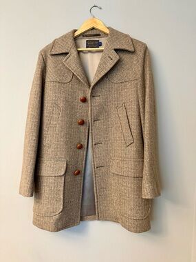 Pendleton Vintage Wool Tweed Coat in Beige Heavy Jacket Button Up Warm Men’s